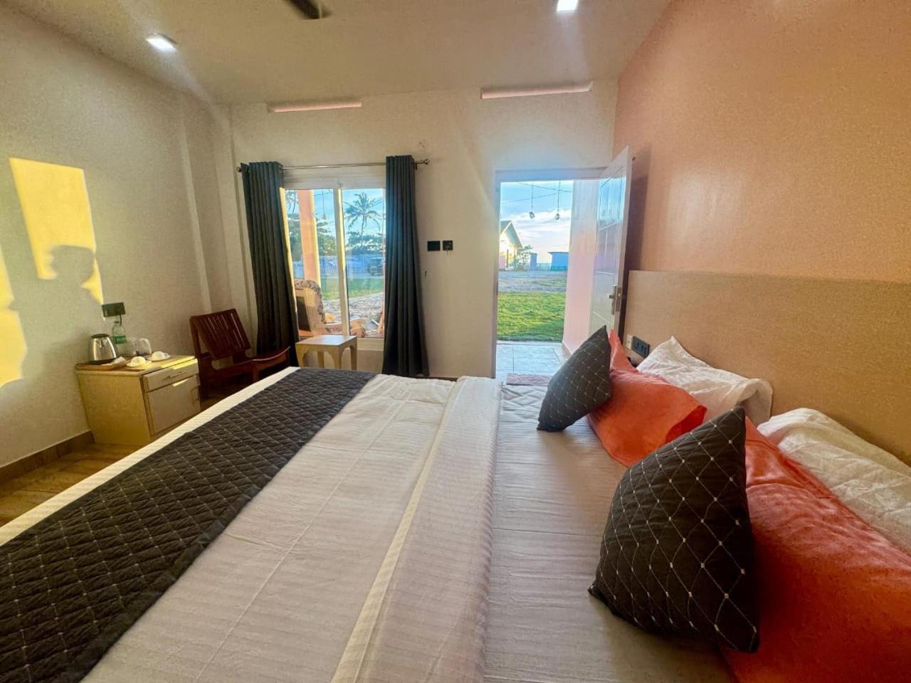 Beach House Varkala By Palmyra エクステリア 写真